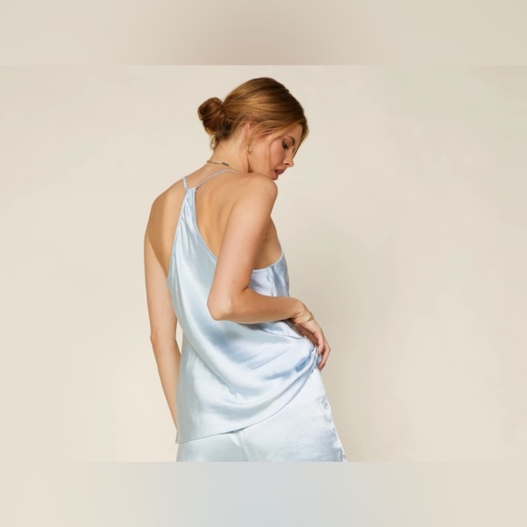 Skies are blue cream cowl neck racerback cami tank size small women’s - Picture 2 of 7